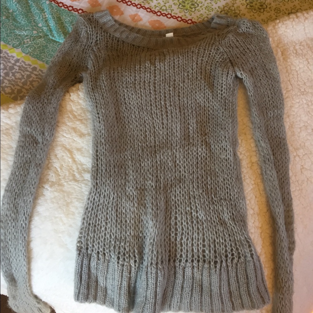 Grey sweater